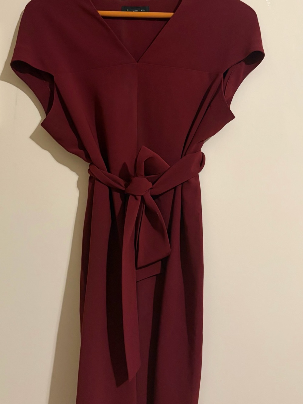 Club Monaco Women’s V-Neck Belted Midi Dress - Burgundy